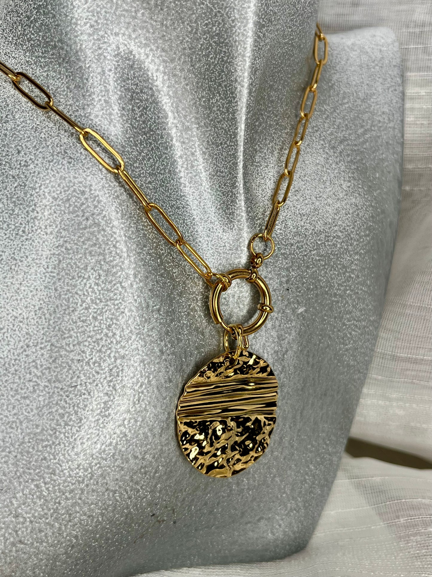 Collier