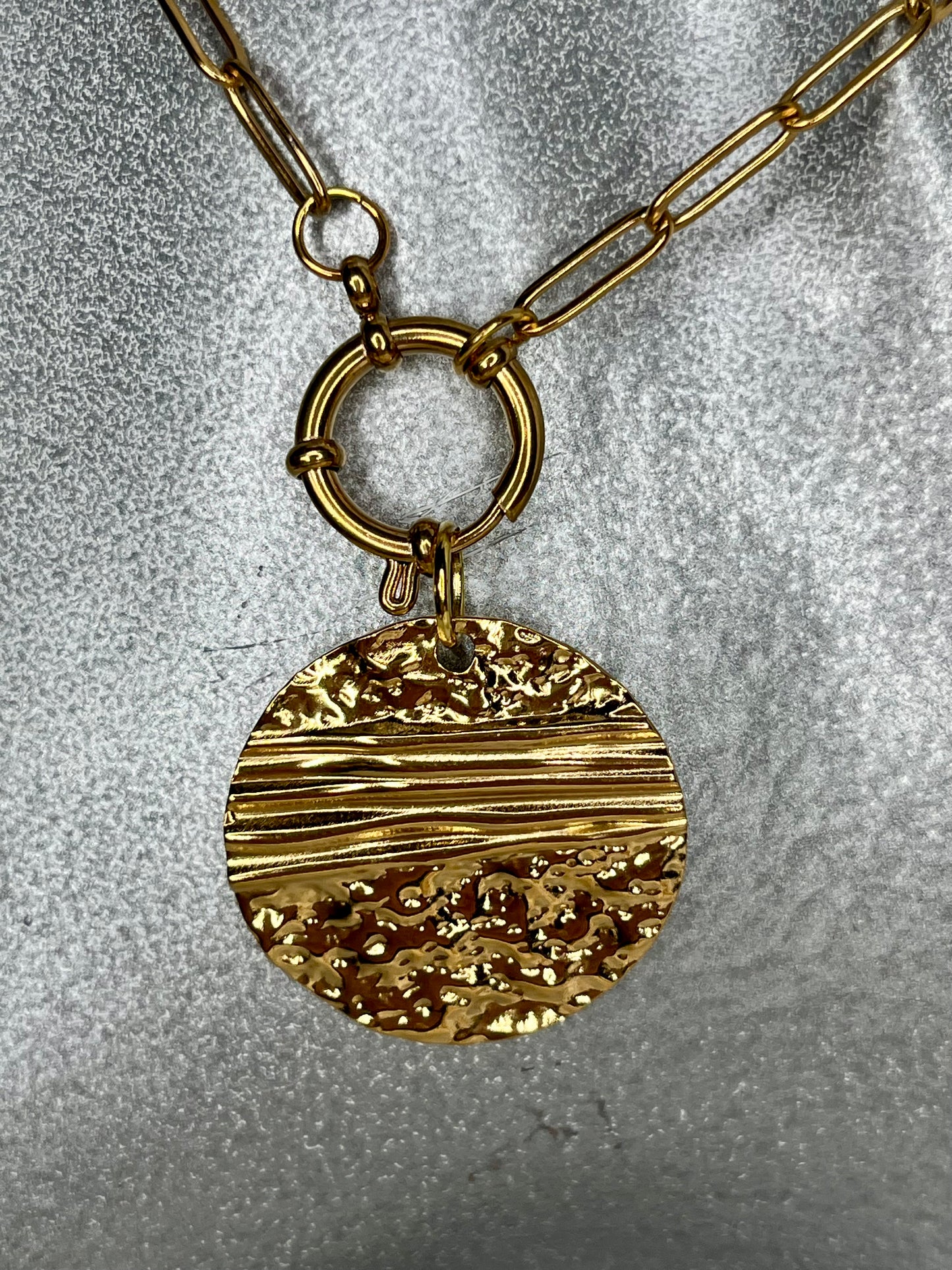 Collier