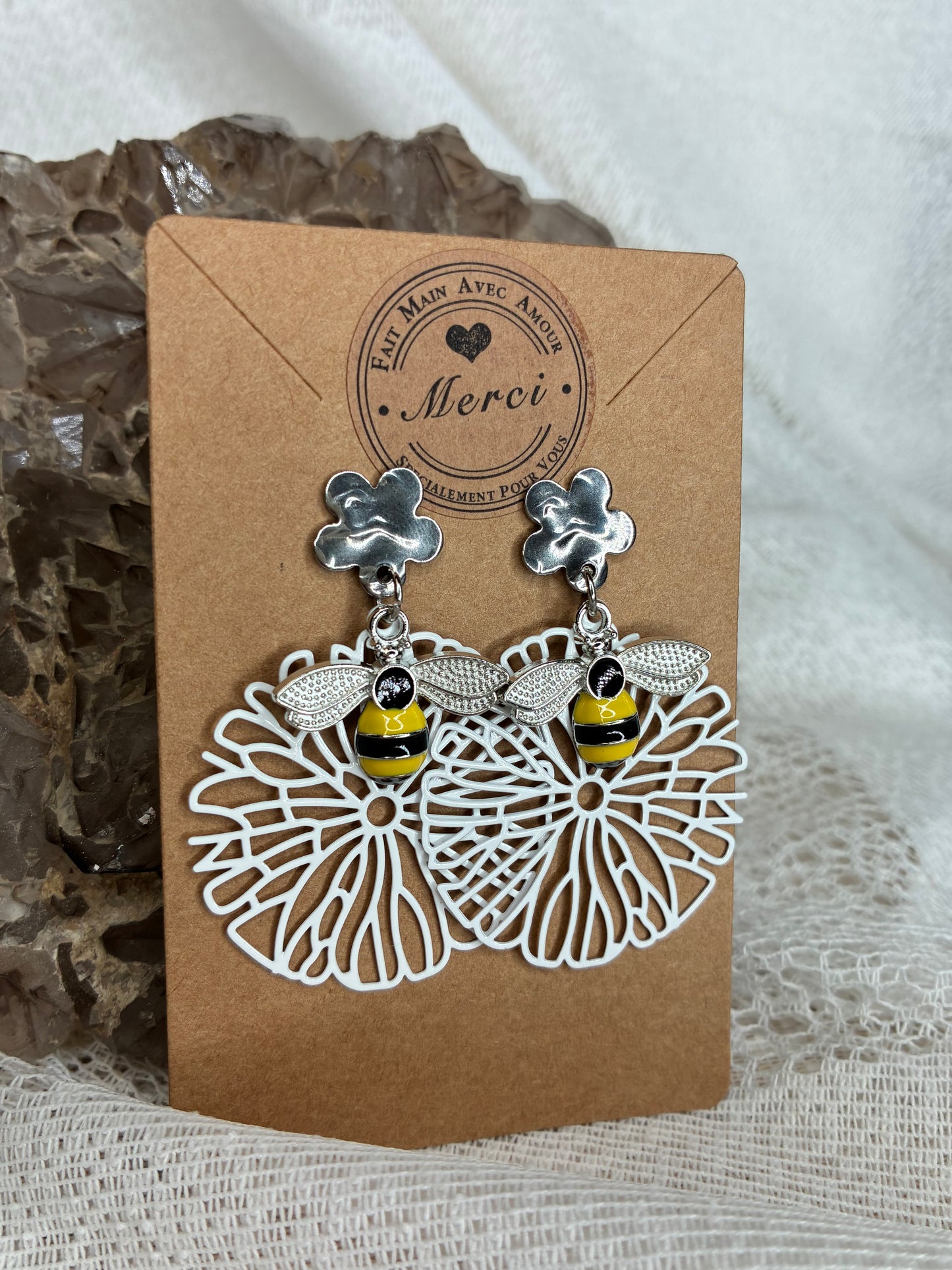 Boucles d’oreilles🐝