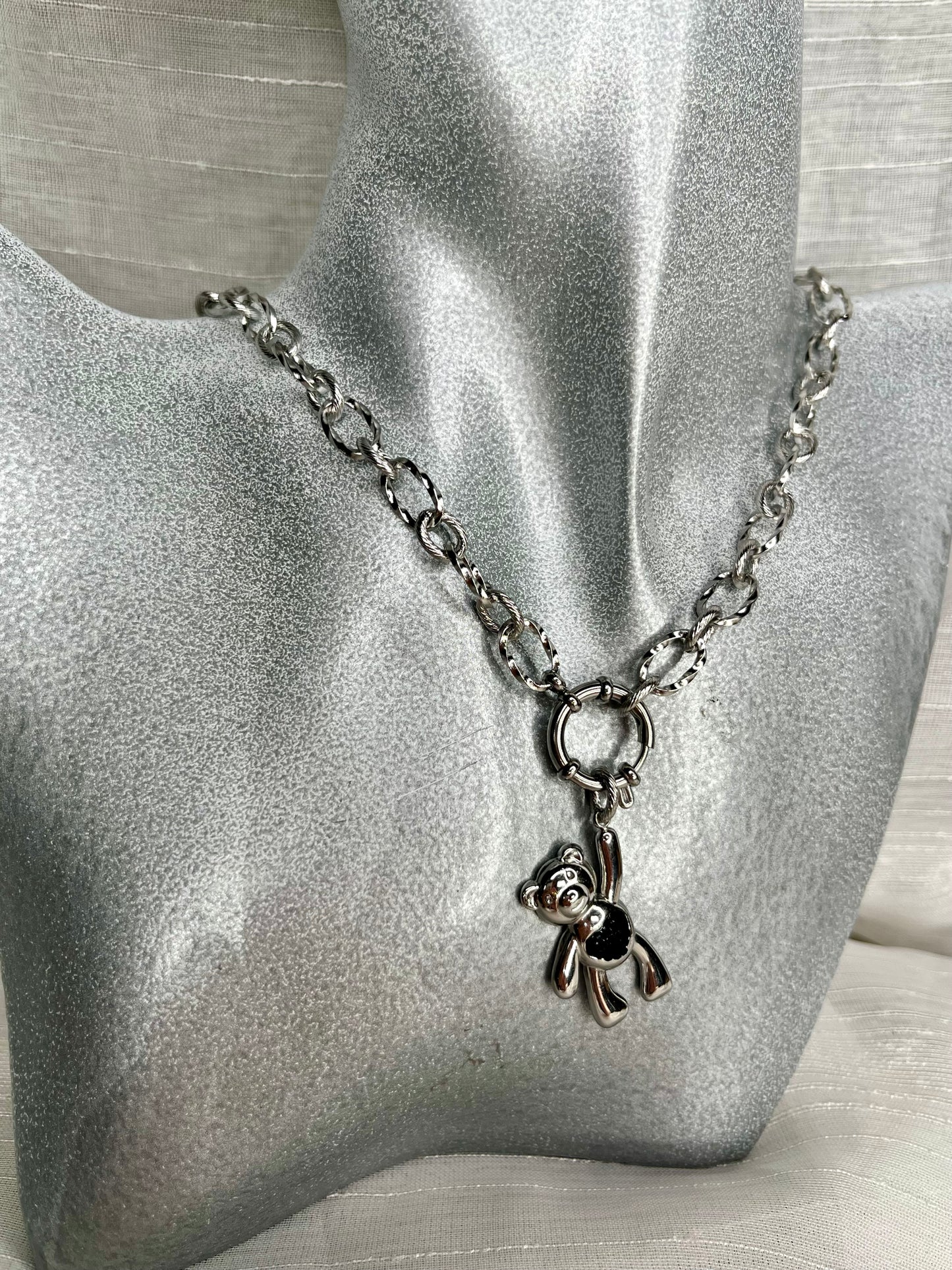 Collier