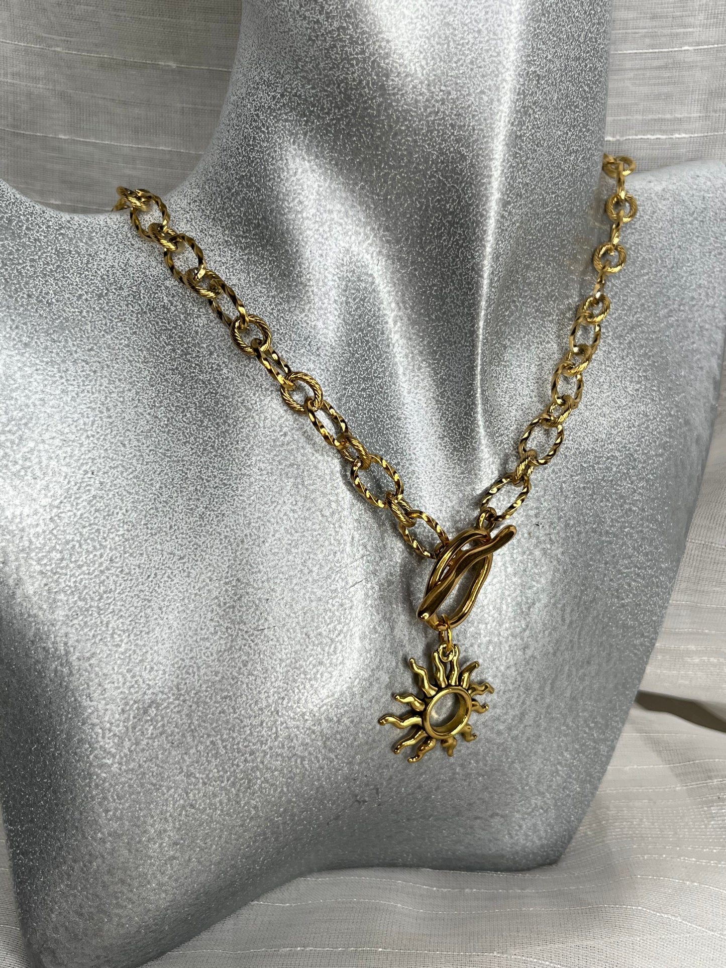 Collier